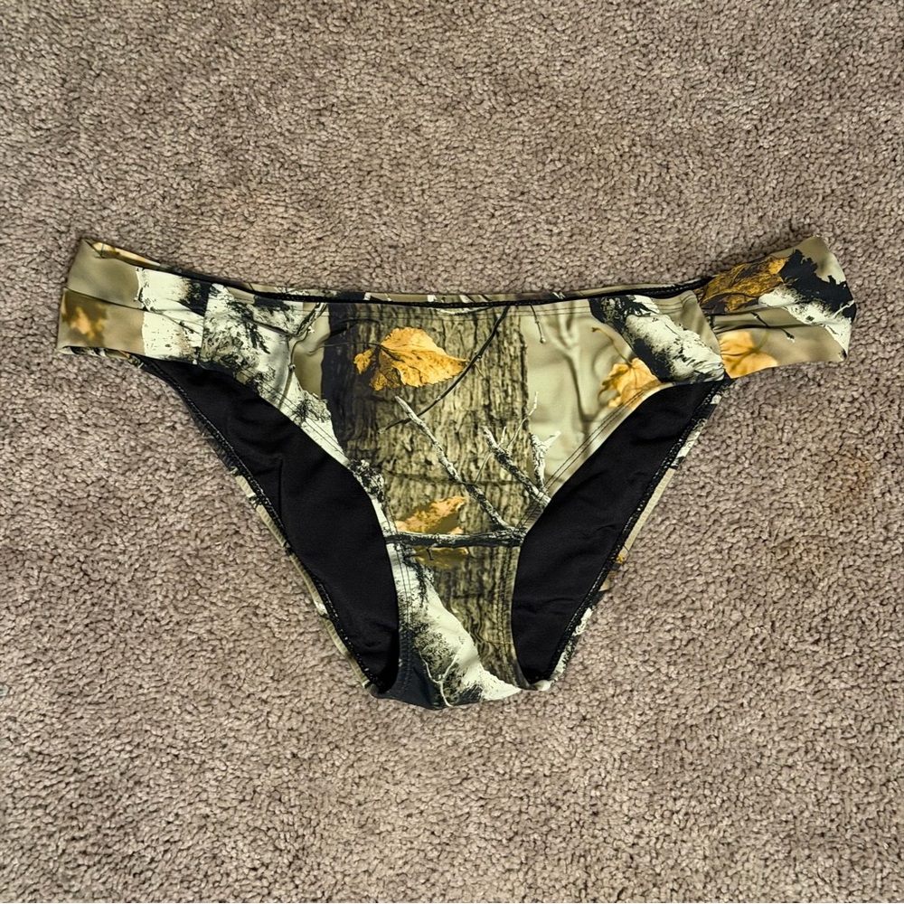 Legendary Whitetails Camouflage Bikini Bottoms